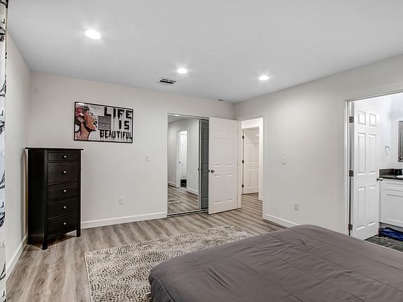 5th image of 6949 Forbes Ave
