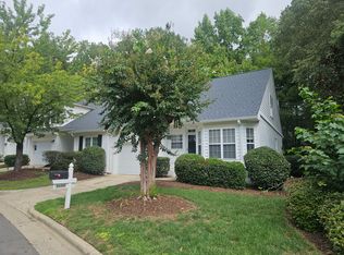 1600 Poets Glade Dr, Apex, NC 27523