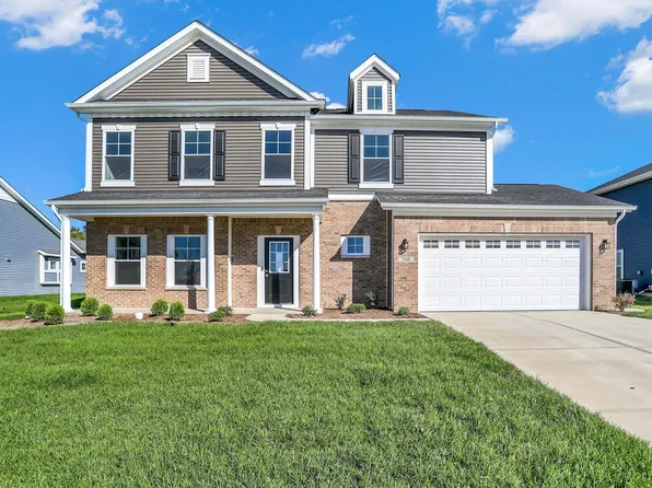 7160 Hart St, Cumberland, IN 46229