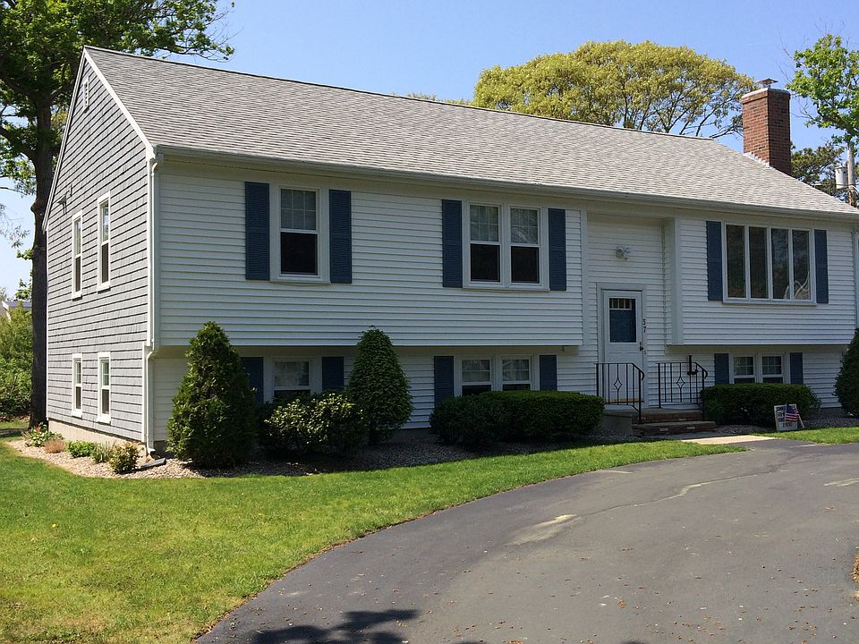 Turn key, AC, sold furnished