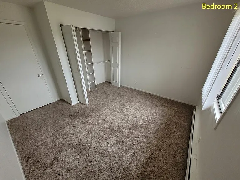 12 Maxwell St #4 — Photo 12