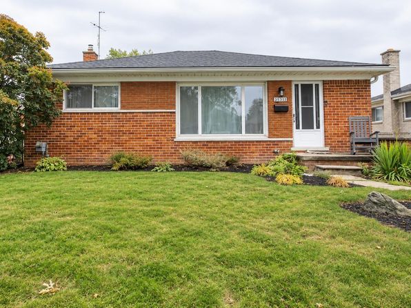 24914 Raven Ave