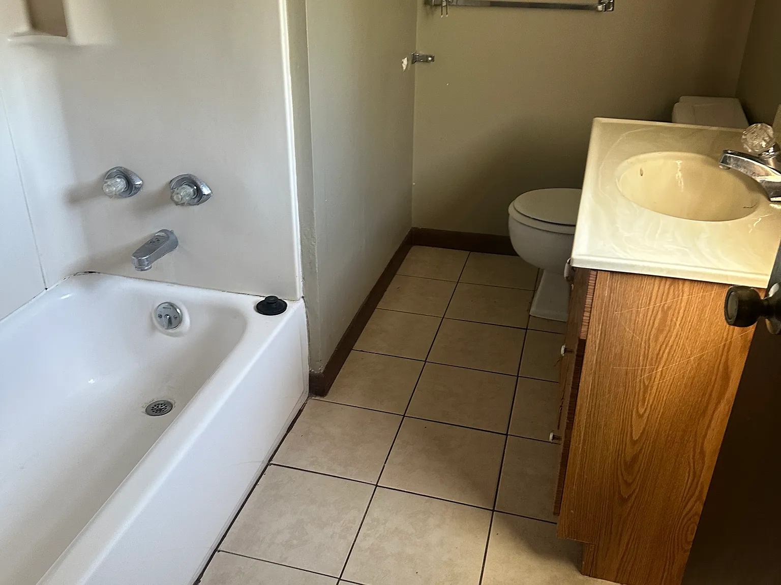 1 bed, $500 — Photo 3