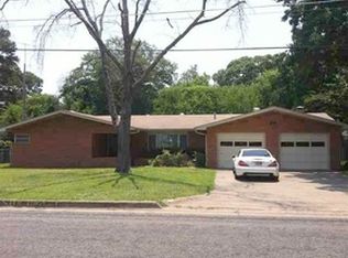 204 W Avalon Ave, Longview, TX 75602