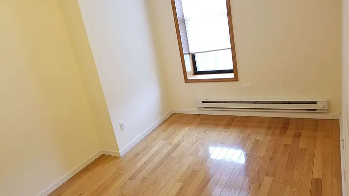 Rented by Rapid Realty Sunset Park Inc | media 10