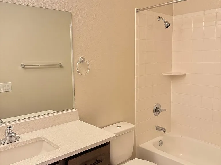 1864 Brookshire Dr — Photo 13