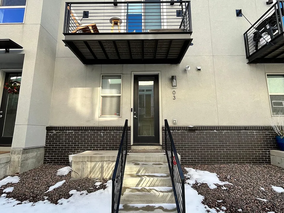 3060 N Wilson Ct #3