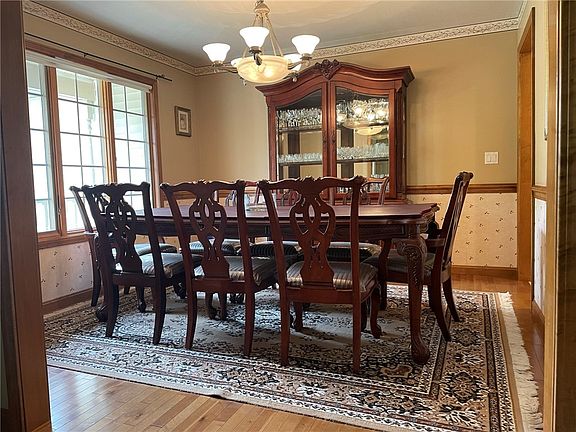 5th image of 6036 Courtland Dr