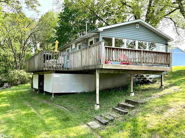 1269 & 1270 Short Dr, Brooklyn, IA 52211