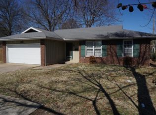 1279 E Sunset St, Springfield, MO 65804
