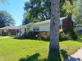 23714 Demley Dr, Clinton Township, MI 48035