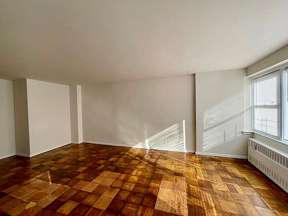 4th image of 183-11 Hillside Ave #9E