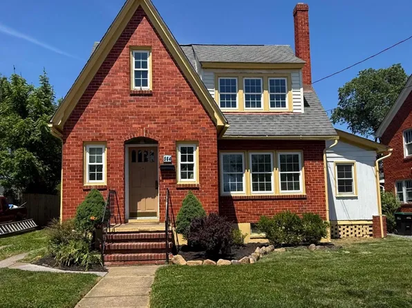 564 Orchard St, Strasburg, VA 22657