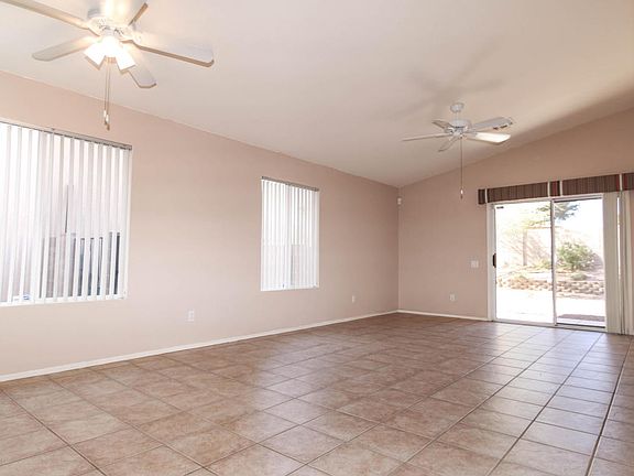 4th image of 2644 W Desert Bluffs Ct