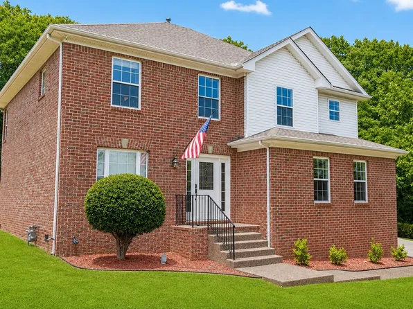 112 Buckhaven Ct, Hendersonville, TN 37075