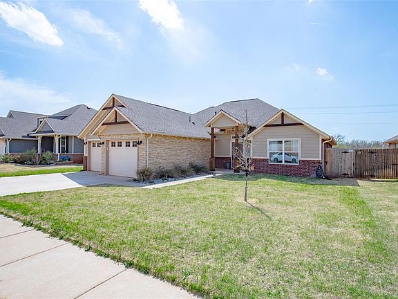 4th image of 16001 Villa Valeria Way