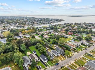 15 E Hamilton Avenue, Massapequa, NY 11758