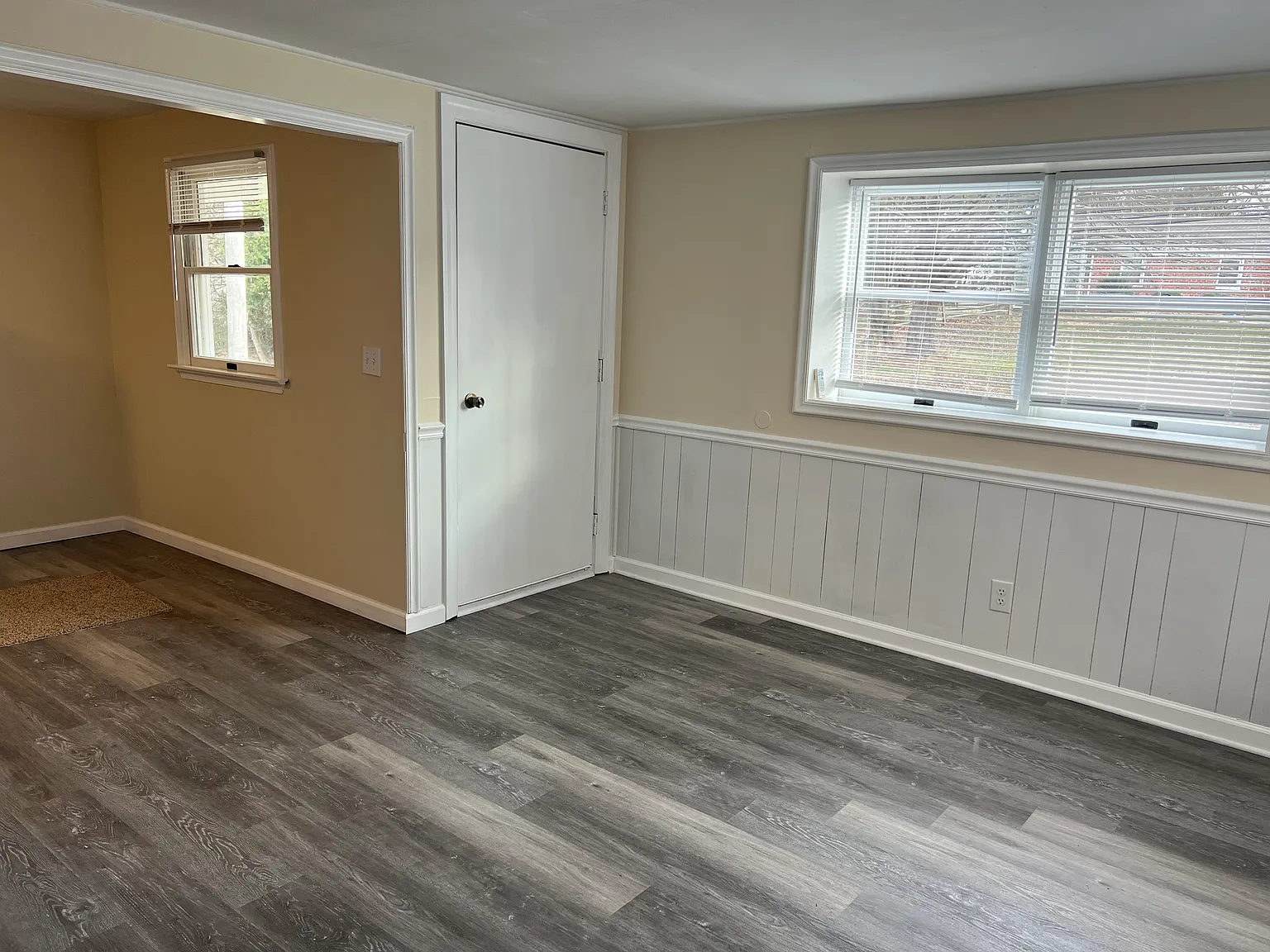2 bed, 660 sqft, $1,300 — Photo 3