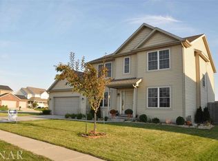 3019 Wolf Creek Ln, Normal, IL 61761