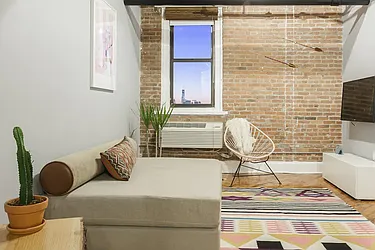 Rented by Dream Space Realty