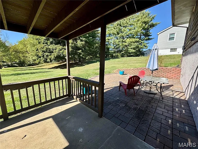 2315 Williams St — Photo 44