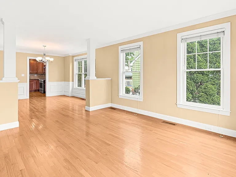 46 Loring Ave — Photo 20