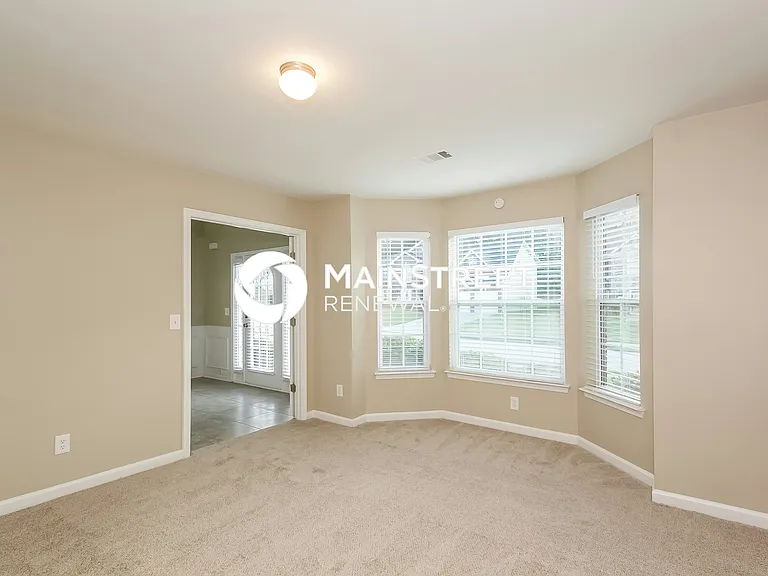 6318 Shell Dr SW — Photo 2