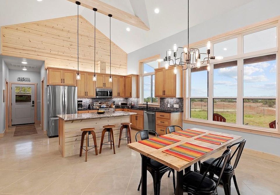 1st image of 572 Hartmann Ranch Way