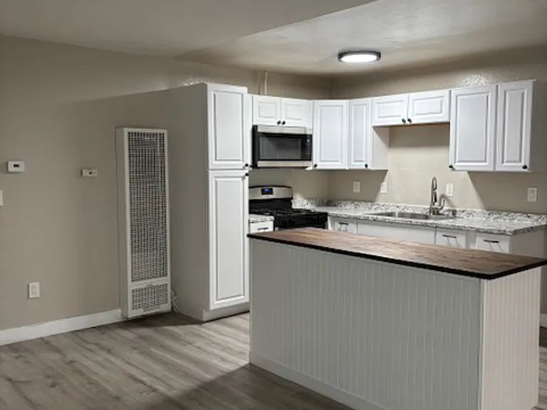 7872 Holt Dr — Photo 27