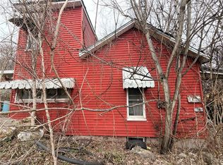 274 Lombardy Hts, Bridgeport, OH