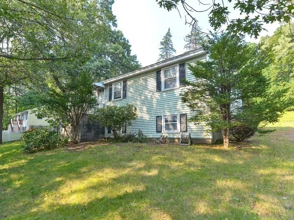 366 Rogers St, Lowell, MA 01852