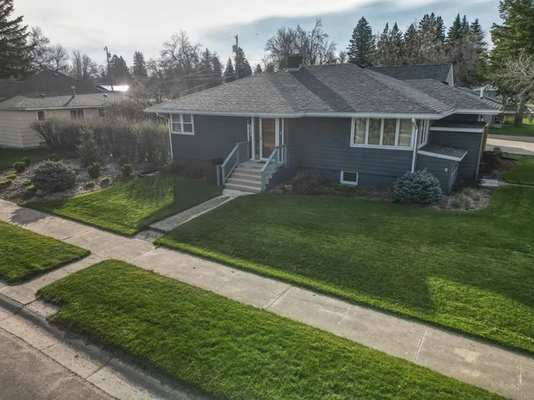 503 E Boulevard St, Lewistown, MT 59457