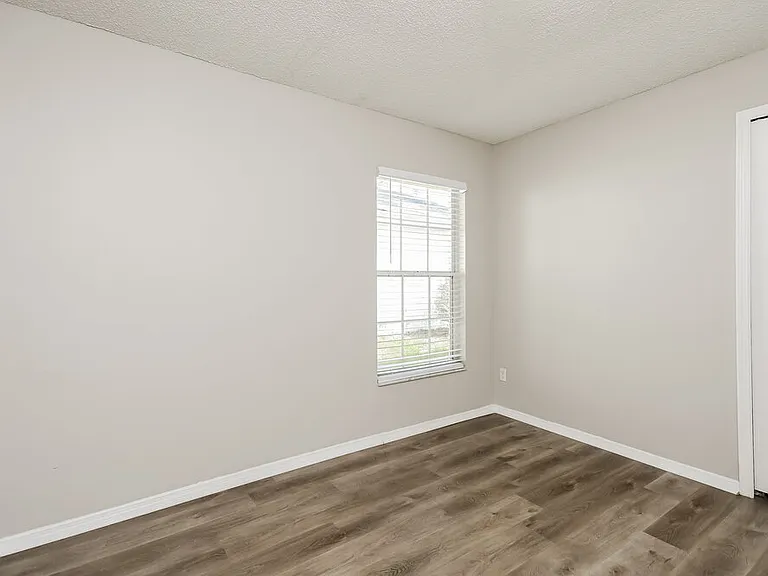 8661 Wellington Loop — Photo 13