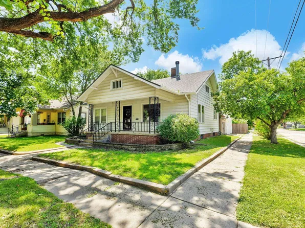 857 N Woodrow Ave, Wichita, KS 67203