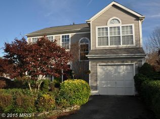 476 Foxridge Dr SW, Leesburg, VA 20175
