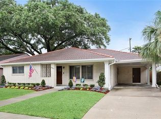 624 Smith Dr, Metairie, LA 70005