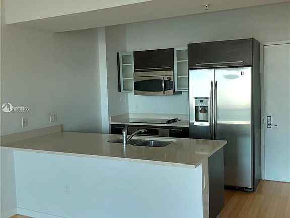 4th image of 333 NE 24th St #18