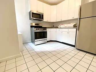 Rented by Manhattan Realty Group