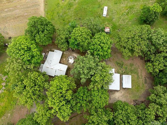 2nd image of 536 Old Railroad Rd