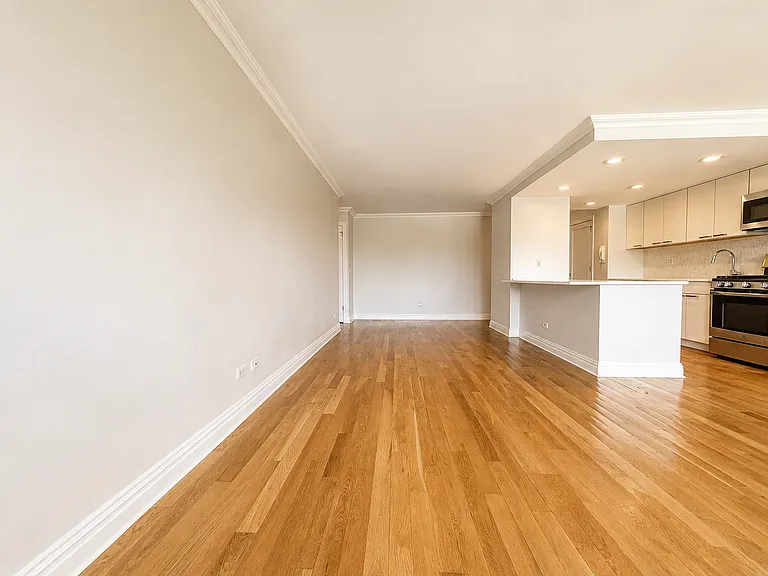 160 W 97th St #10B — Photo 8