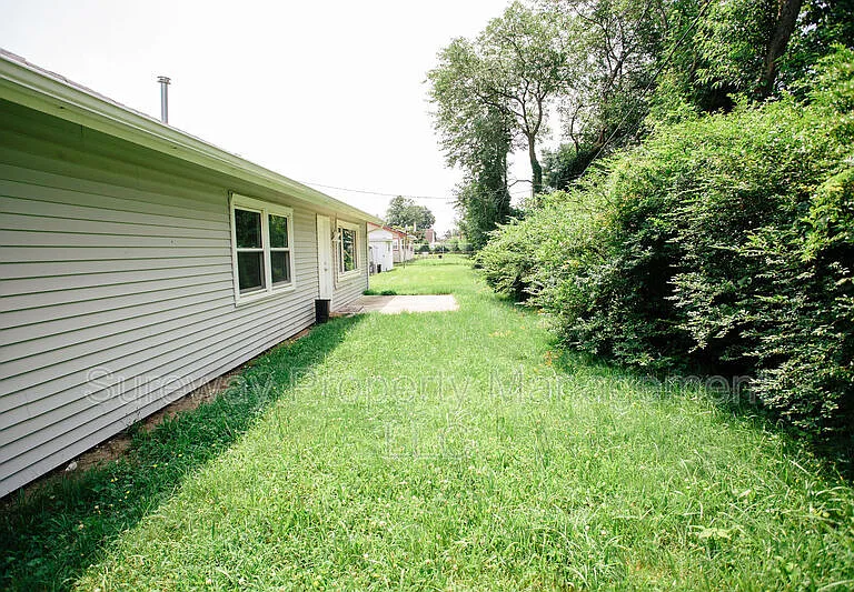 17 Snowdon Ln — Photo 48