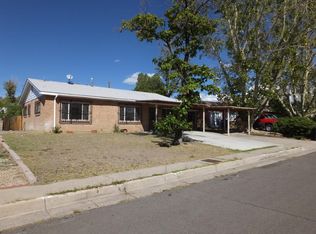 8921 Lexington Ave NE, Albuquerque, NM 87112