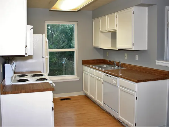 11982 Bellaire St APT G, Thornton, CO 80233