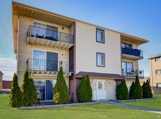 7315 W 85th Pl APT 2A, Bridgeview, IL 60455