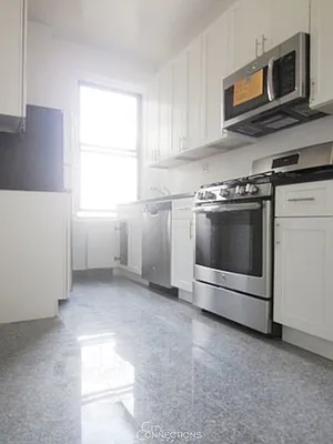 Rented by City Connections Realty | media 3
