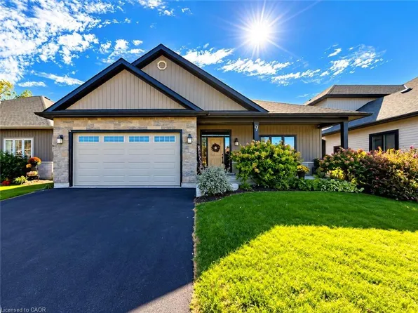 9 Postma Dr, Haldimand County, ON N1A 0B2