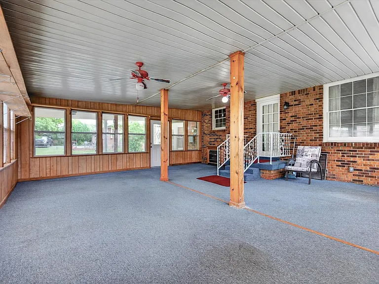 1886 Old Trenton Rd — Photo 30