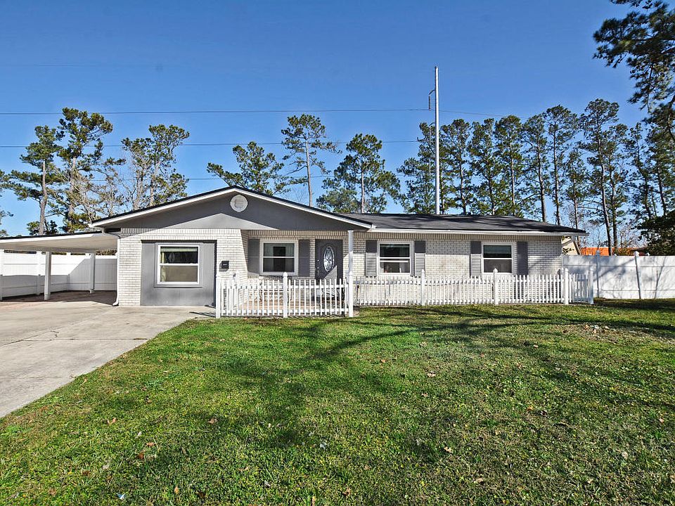 1st image of 7945 Praver Dr E