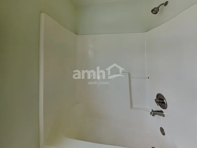 2237 Antoinette Way — Photo 16