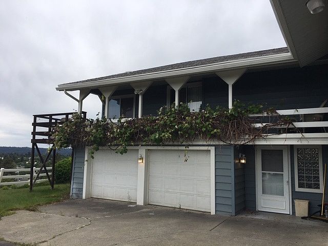 2nd image of 1023 W Glass Ave